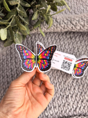 Фигурная листовка в виде яркой бабочки